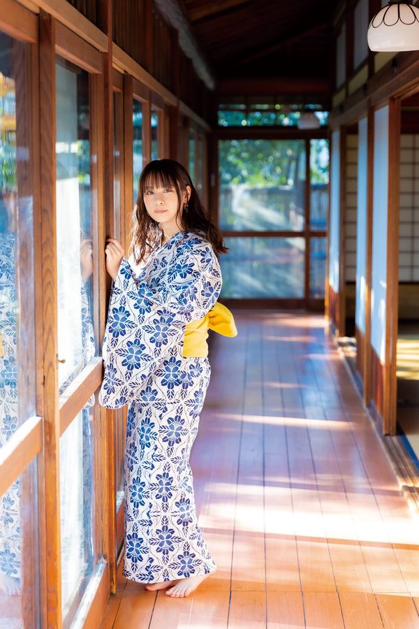 [图片5]-前田佳织里写真集《おとなのかおり》高清全本[154P]插图-猩猩智库-提供高质量的日系写真！