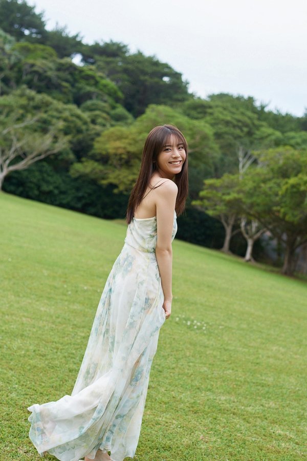 [图片4]-贵岛明日香写真集《Midnight Summer スピサン グラビアフォトブック​》高清全本[46P]插图-猩猩智库