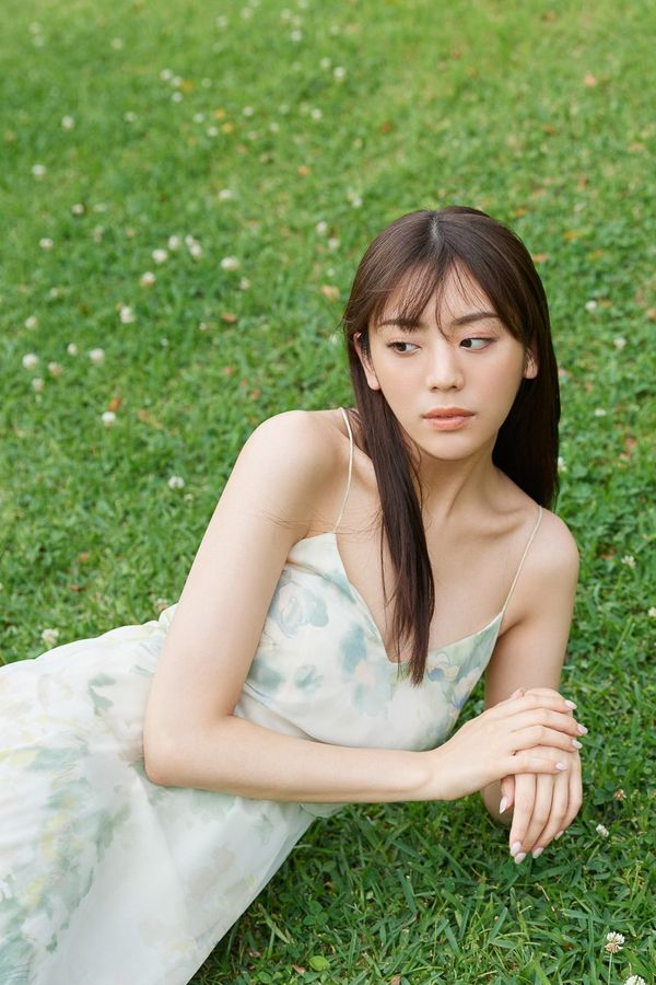 [图片5]-贵岛明日香写真集《Midnight Summer スピサン グラビアフォトブック​》高清全本[46P]插图-猩猩智库