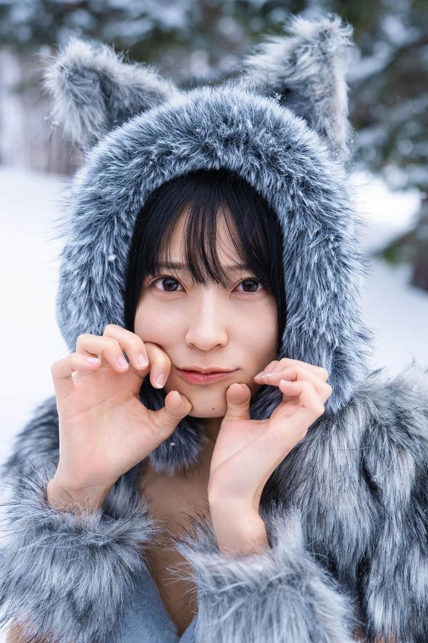 [图片6]-佐藤绮星写真集《てんば赤ずきんちゃんとやさ しいオオカミくん》高清全本[56P]插图-猩猩智库