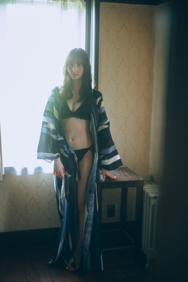 [图片3]-菜那セシル写真集《透き通った肢体》高清全本[60P]插图-猩猩智库