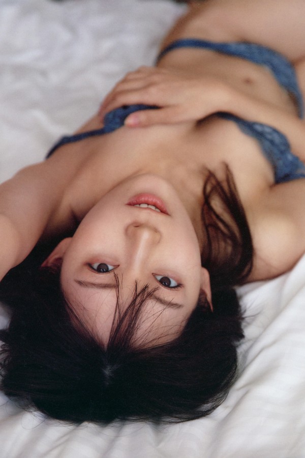 [图片4]-渡边美优纪写真集《フォトブック だっぴ》高清全本[93P]插图-猩猩智库