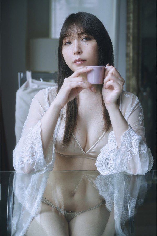 [图片3]-あまつまりな写真集《幻想曲は密やかに》高清全本[93P]插图-猩猩智库
