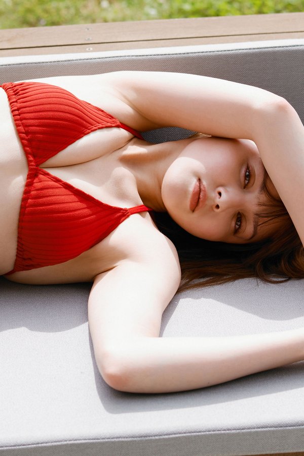 [图片4]-加藤娜娜写真集《ドールなビキニボディ vol.3 109ページ完全版》高清全本[126P]插图-猩猩智库