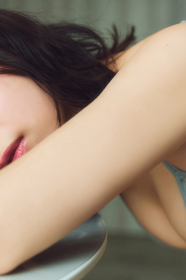 [图片3]-一之瀬瑠菜写真集《ミスマガのアソビバ！雨の日の過ごし方》高清全本[56P]插图-猩猩智库