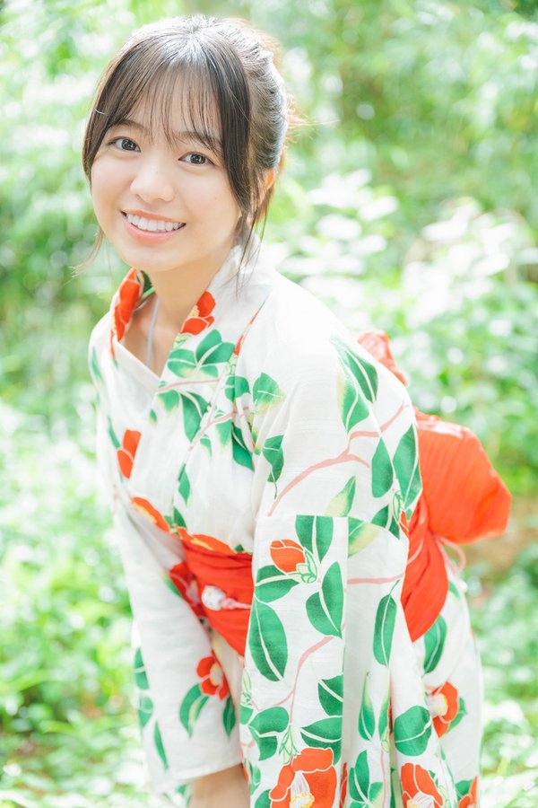 [图片2]-加藤绫乃写真集《ミスマガのアソビバ！ なつやすみ！》高清全本[57P]插图-猩猩智库