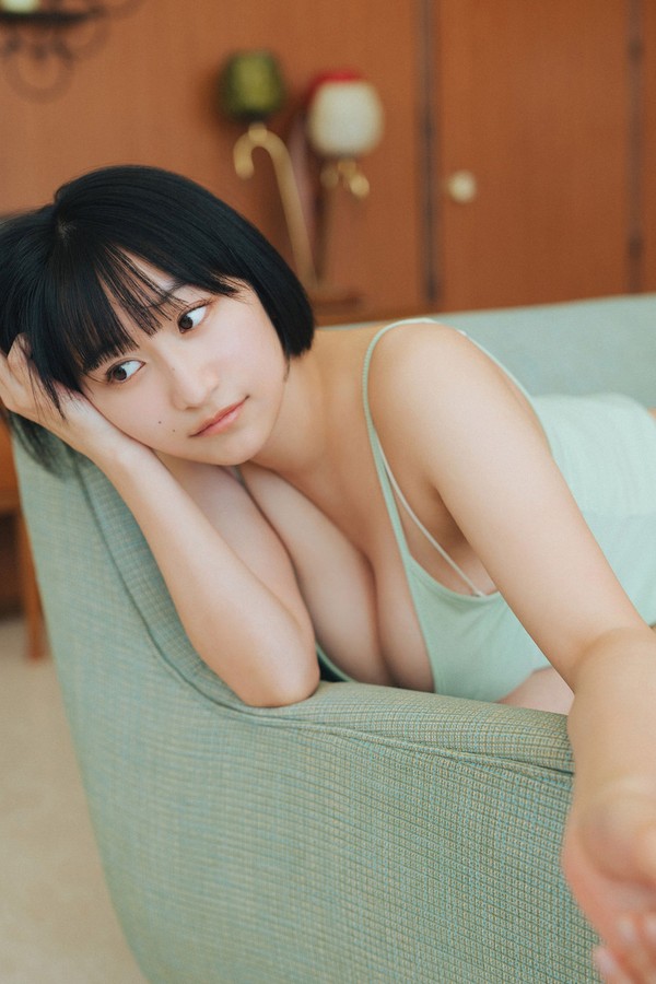 [图片5]-榎原依那写真集《ヤンマガアザーっす！＜YM2024年18号未公開カット〉》高清全本[59P]插图-猩猩智库