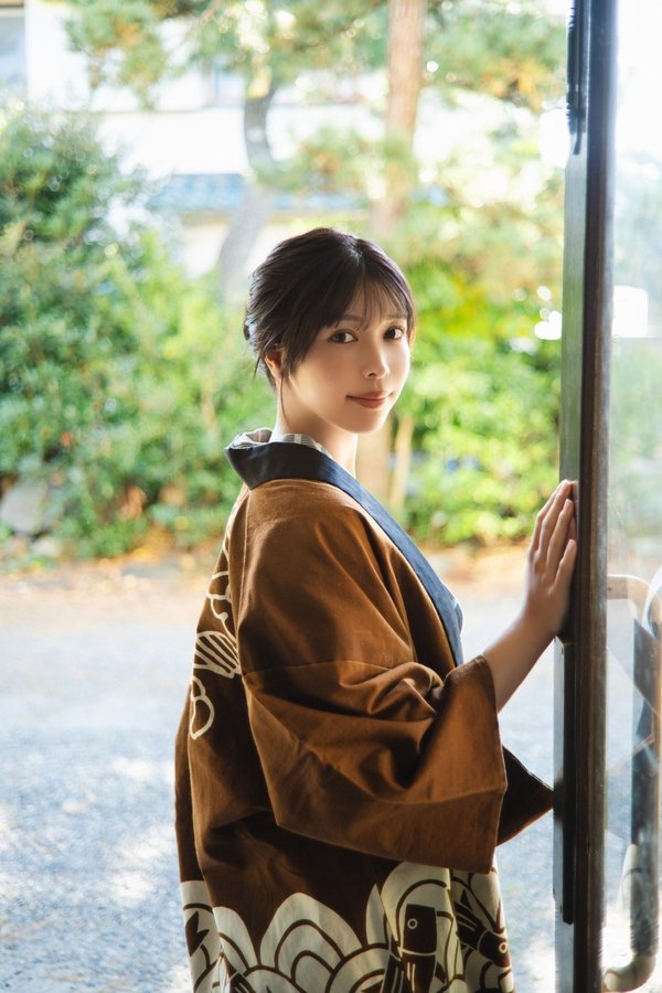 [图片2]-七濑奈奈写真集《なななな》高清全本[57P]插图-猩猩智库