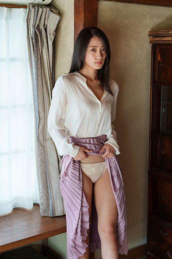[图片4]-澄田绫乃写真集《最強メリハリボディのアナザーサイド》高清全本[59P]插图-猩猩智库