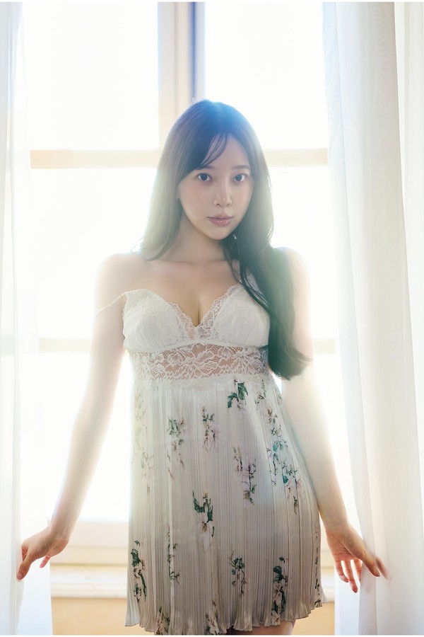[图片7]-堀未央奈写真集《深紅の余韻》高清全本[151P]插图-猩猩智库